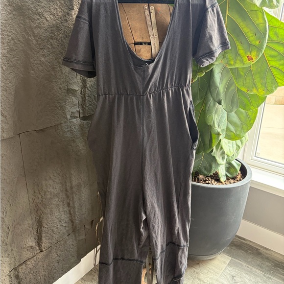 Free people good size romper - Picture 3 of 3